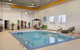 Microtel Inn And Suites By Wyndham Weyburn